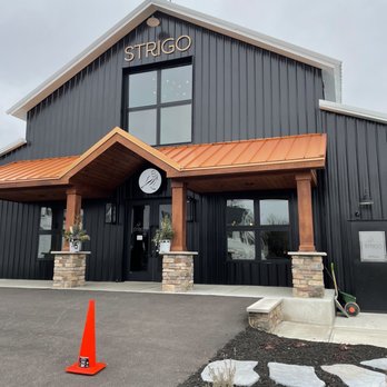 Strigo Vineyards - Wine Tasting Room Near Me - Baldwinsville, New York