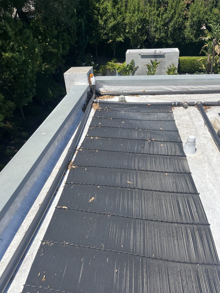 Slide of Proroofing Contractor