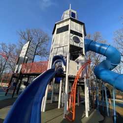 Sunset Woods Park - Play area