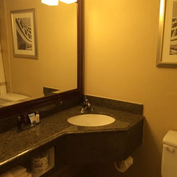 Washington Marriott Georgetown - Sink area - Hotels Near Me - Washington, DC, District of Columbia Washington Marriott Georgetown - Sink area - Hotels Near Me - Washington, DC, District of Columbia