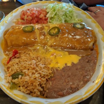 Lupe Tortilla Mexican Restaurant - Burrito - Tex-Mex Near Me - Cypress, Texas