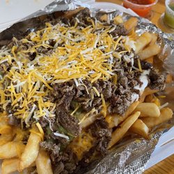 Los Victors Mexican Food - Carne asada fries
