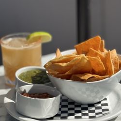 Sun of Wolf - Chips and salsa