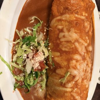 La Piñata - Super Famoso Burrito - Mexican Near Me - Fremont, California La Piñata - Super Famoso Burrito - Mexican Near Me - Fremont, California