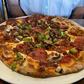 Firehall Pizza - Pizza Near Me - Blue Mountains, Ontario