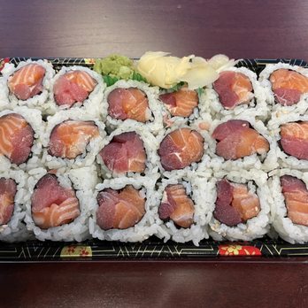 Momiji - 3x Dynamite role lunch special $18 - Japanese Near Me - Washington, DC, District of Columbia