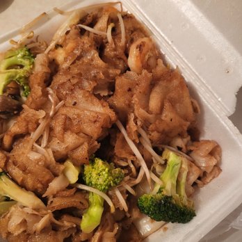 Fortune Garden - Pan noodles are supposed to be glossy. These were so dry/burnt that half of bites were CRUNCHY. - Asian Fusion Near Me - Round Rock, Texas Fortune Garden - Pan noodles are supposed to be glossy. These were so dry/burnt that half of bites were CRUNCHY. - Asian Fusion Near Me - Round Rock, Texas