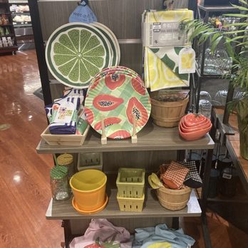 Lunds & Byerlys - Summertime gifts - Grocery Near Me - St Louis Park, Minnesota Lunds & Byerlys - Summertime gifts - Grocery Near Me - St Louis Park, Minnesota