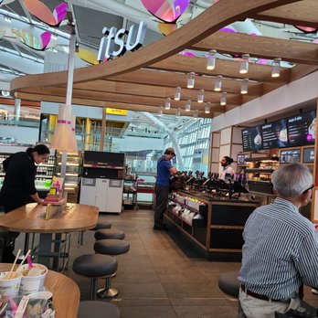 Itsu - Place to sit with phone chargers - Japanese Near Me - Hounslow, XGL