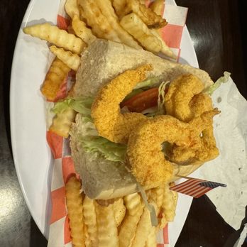Crab Boat - Shrimp poboy - Cajun/Creole Near Me - Madison, Mississippi