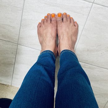 Gradient Nail - Nail Salons Near Me - Honolulu, Hawaii