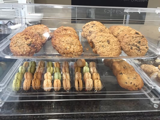 Indulge Bakery & Bistro by null