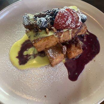 Amano - Concha French Toast - Cocktail Bars Near Me - Caldwell, Idaho