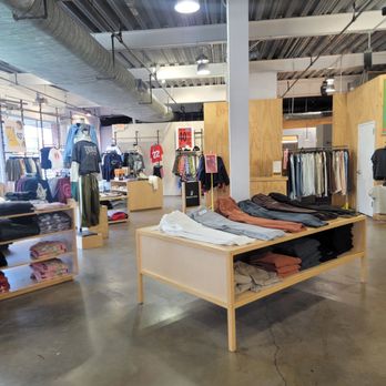 Urban Outfitters - Upstairs - Women's Clothing Near Me - Tempe, Arizona Urban Outfitters - Upstairs - Women's Clothing Near Me - Tempe, Arizona