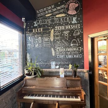 Red Collar Brewing Company - Breweries Near Me - Kamloops, British Columbia Red Collar Brewing Company - Breweries Near Me - Kamloops, British Columbia