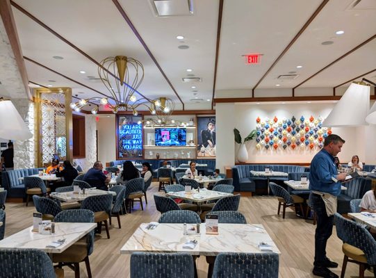 Serrano Vista Cafe by null