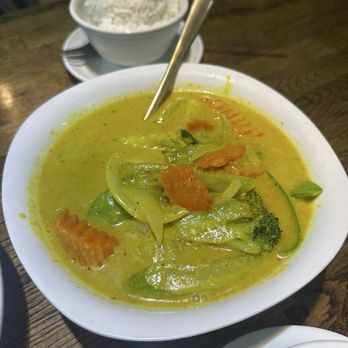 BMG Thai Asian Restaurant - Thai Near Me - Mill Creek, Washington