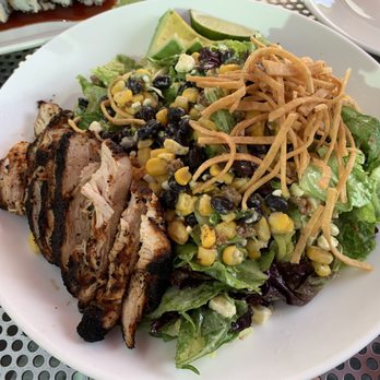 Earls Kitchen + Bar - Santa Fe Chicken Salad - New American Near Me - McLean, Virginia Earls Kitchen + Bar - Santa Fe Chicken Salad - New American Near Me - McLean, Virginia