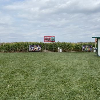 DeBucks Family Farm - Pumpkin Patches Near Me - Belleville, Michigan DeBucks Family Farm - Pumpkin Patches Near Me - Belleville, Michigan