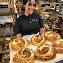 Moe's Broadway Bagel