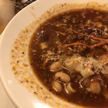 Olive Garden Italian Restaurant - Pasta e Fagioli - Italian Near Me - Clermont, Florida