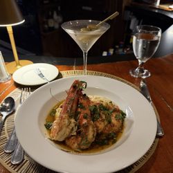 Le Petit Bistro - Prawns.  Yes!