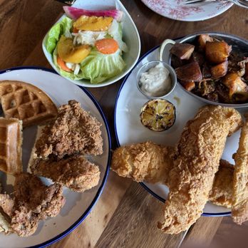 Ms. Peach's - Chicks - Southern Near Me - Sterling, Virginia