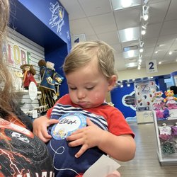Build-A-Bear Workshop - Birthday sticker