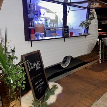 Diamond Bar - Diamond Bar set up - Bartenders Near Me Diamond Bar - Diamond Bar set up - Bartenders Near Me