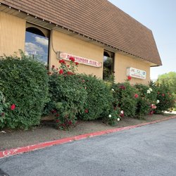 The Downunder Club - Front of building