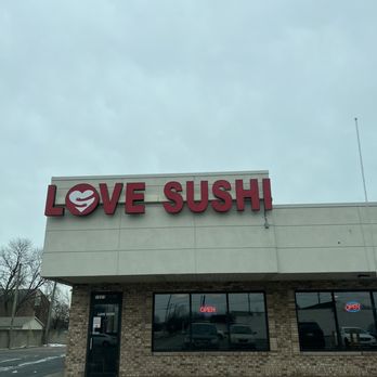 Love Sushi - Sushi Bars Near Me - Fraser, Michigan