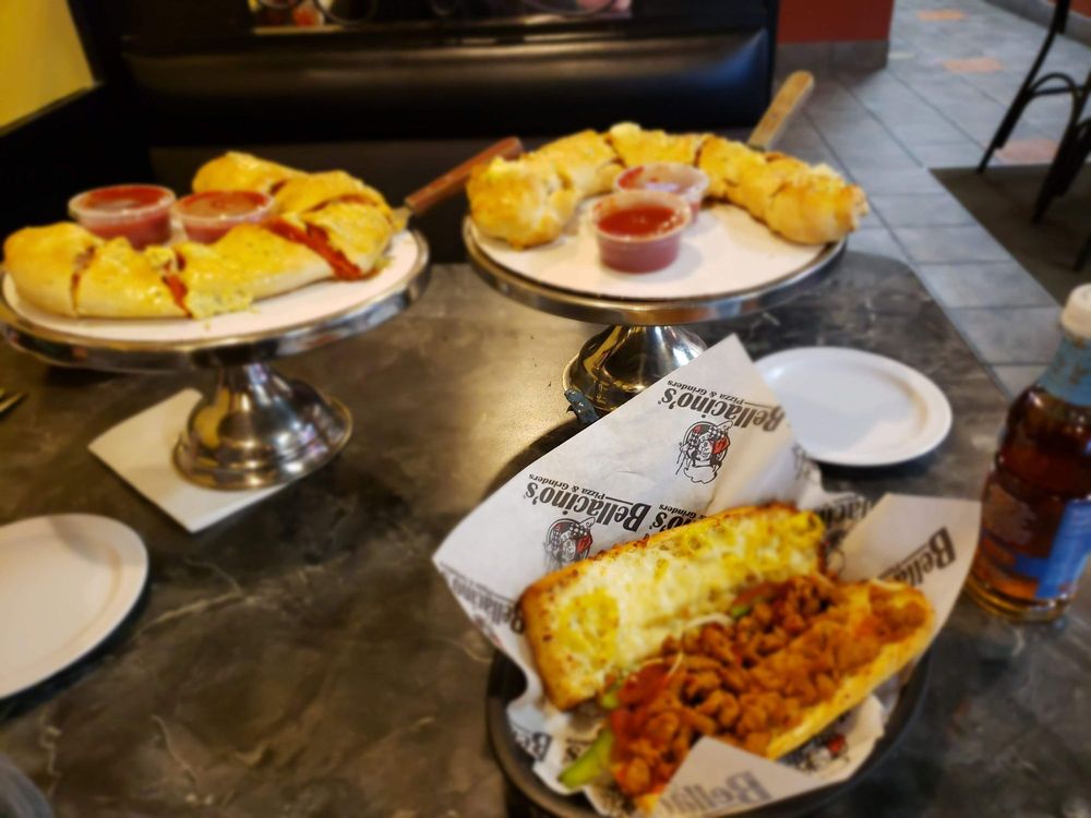 Bellacino's Pizza and Grinders, Lima Roadtrippers