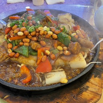 Golden Palace - Sizzling beef tripe with rice noodles - Dim Sum Near Me - Brooklyn, New York