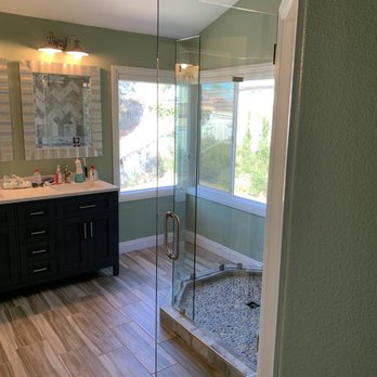 Straight Edge Glass & Mirror - Glass & Mirrors Near Me - Escondido, California