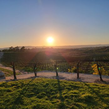 Meritage At Callaway - Can't see photo uploading to make a comment on it thru the app - New American Near Me - Temecula, California Meritage At Callaway - Can't see photo uploading to make a comment on it thru the app - New American Near Me - Temecula, California