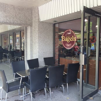 Bagels on Greene - Terrasse - Bagels Near Me - Montreal, Quebec