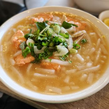 Hue Restaurant - Bánh Canh. Would not recommend. - Vietnamese Near Me - San Jose, California Hue Restaurant - Bánh Canh. Would not recommend. - Vietnamese Near Me - San Jose, California