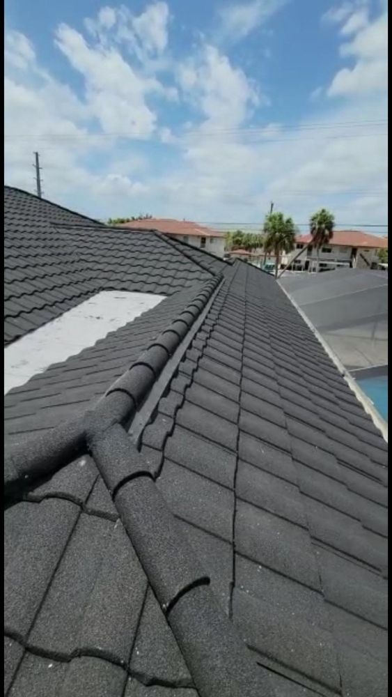 Slide of Paradise Roofing Services