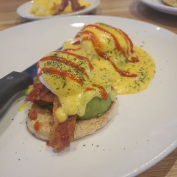 Broken Yolk Cafe - Eggs Benedict - American Near Me - Glendora, California
