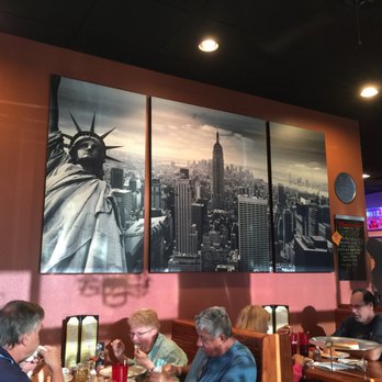 Pizza Villa and Restaurant - Manhattan sky view and Statue of Liberty - Pizza Near Me - Spring Hill, Florida Pizza Villa and Restaurant - Manhattan sky view and Statue of Liberty - Pizza Near Me - Spring Hill, Florida
