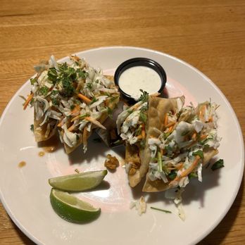 Applebee's Grill + Bar - CHICKEN WONTON TACOS - American Near Me - Johnson City, Tennessee