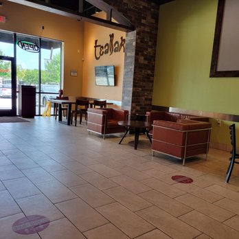 Teapioca Lounge - Large open seating area - Bubble Tea Near Me - Lewisville, Texas