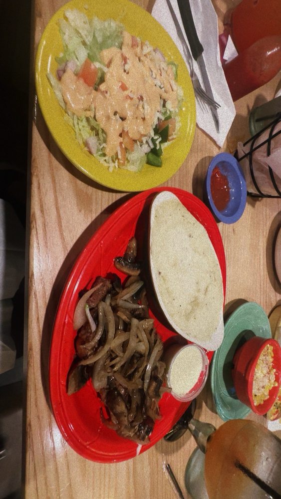 El Agave Mexican Grill & Bar