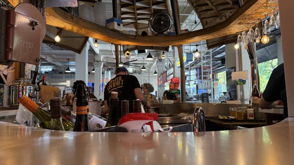 The Oyster Gourmet by null