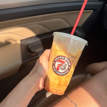7 Brew Coffee - Coffee & Tea Near Me - Glendale, Wisconsin
