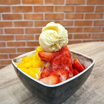 Meet Fresh - Strawberry and Mango Shaved Ice - Bubble Tea Near Me - Westminster, California