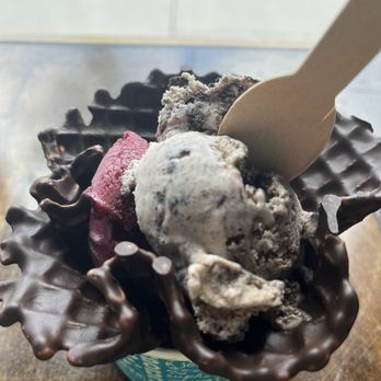 Ben & Jerry’s - Ice cream number 1: Barry Barry extraordinaire sorbet - Ice Cream & Frozen Yogurt Near Me - Daytona Beach, Florida Ben & Jerry’s - Ice cream number 1: Barry Barry extraordinaire sorbet - Ice Cream & Frozen Yogurt Near Me - Daytona Beach, Florida