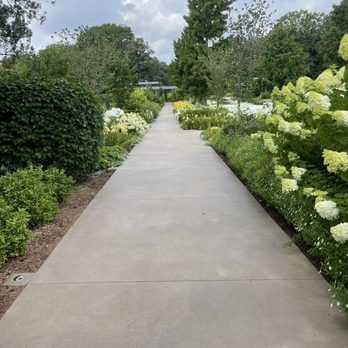 The Morton Arboretum - Botanical Gardens Near Me - Lisle, Illinois