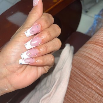 Queen Nails - Nail Salons Near Me - Long Beach, California Queen Nails - Nail Salons Near Me - Long Beach, California