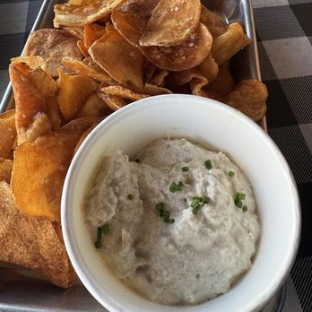 SMKD BBQ  - Pub chips with onion dip. - American Near Me - Henderson, Nevada